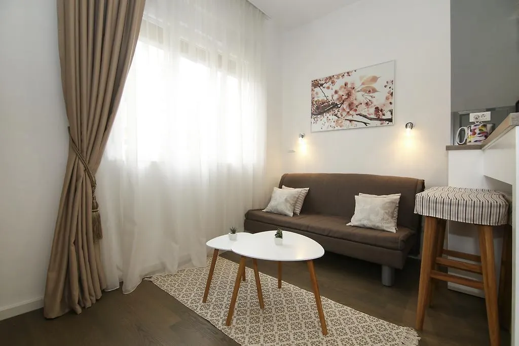 Anna Apartments Spalato 0*,